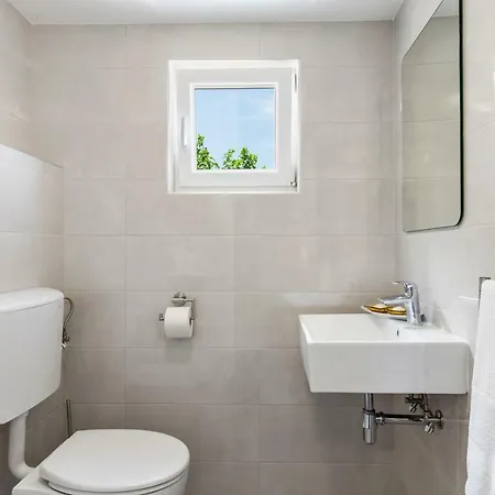 Apartment Apartman Miljenka