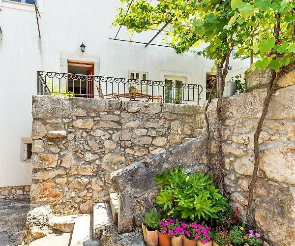 Miljenka Apartament Malinska